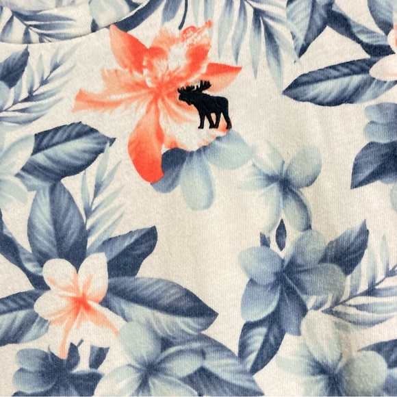 ABERCROMBIE and FITCH Kids Floral Hawaiian T Shirt Youth Unisex 15 16 - Picture 6 of 10
